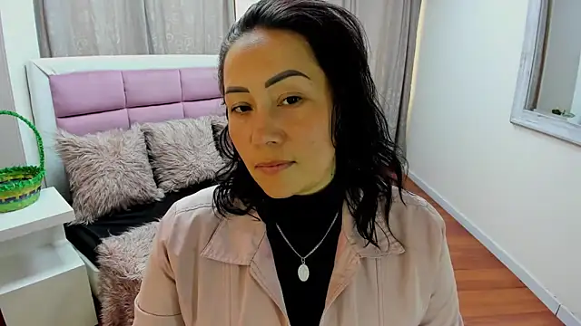 Snapshot of gaby_trent chatting on May 2026 04:49:02 PM gaby trent online show from May 2026 04:49:02 PM