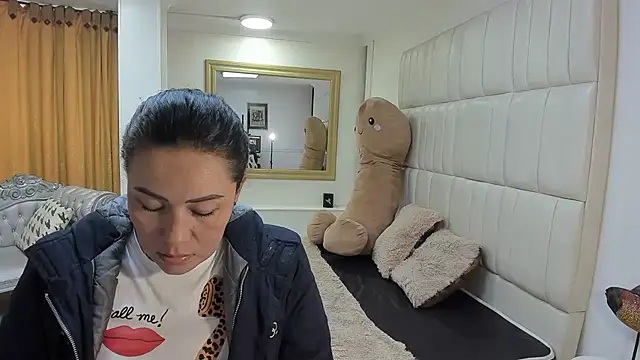 gaby trent online show from February 2026 01:55:02 PM