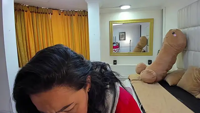 gaby trent online show from October 2025 01:55:02 PM