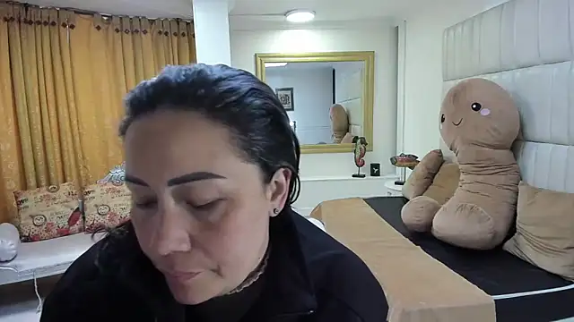 gaby trent online show from September 2025 01:25:02 PM