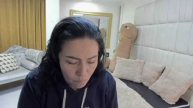 gaby trent online show from December 2025 11:37:01 AM