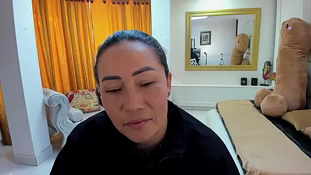 gaby trent online show from October 2025 02:40:02 PM