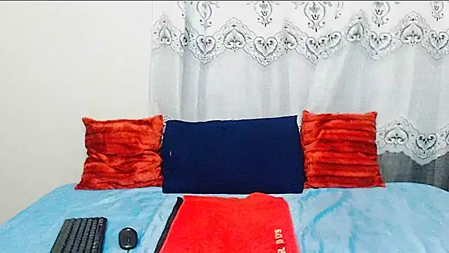 NikkyJigglesX online show from December 2025 12:07:02 PM