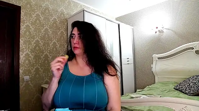 Evelyn Shy online show from March 2026 08:49:02 AM