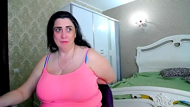Evelyn Shy online show from April 2026 08:54:01 AM