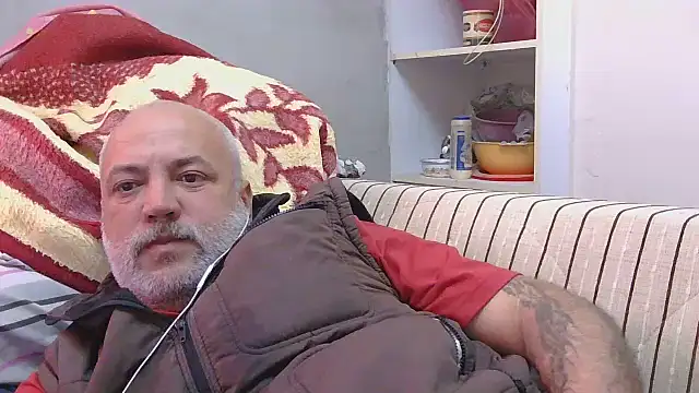Snapshot of husoizmir chatting on May 2026 01:11:02 PM husoizmir online show from May 2026 01:11:02 PM