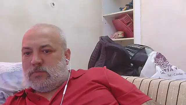 Snapshot of husoizmir chatting on May 2026 01:55:02 PM husoizmir online show from May 2026 01:55:02 PM