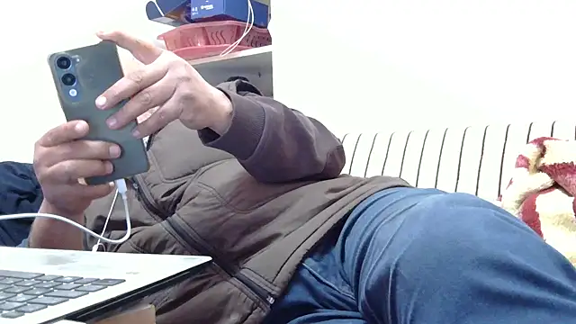 Snapshot of husoizmir chatting on May 2026 01:27:01 PM husoizmir online show from May 2026 01:27:01 PM