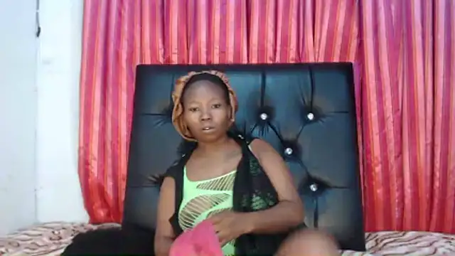 SexyEbonyTee online show from May 2026 03:41:02 PM