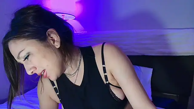 CrazyKittenMeow online show from October 2025 04:56:02 AM
