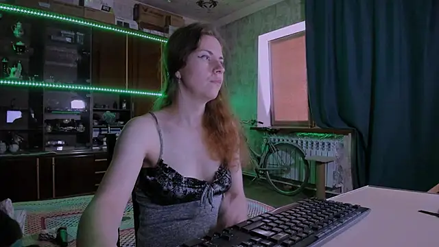 Snapshot of pa1e_pr1ncess chatting on July 2026 06:46:02 AM pa1e pr1ncess online show from July 2026 06:46:02 AM