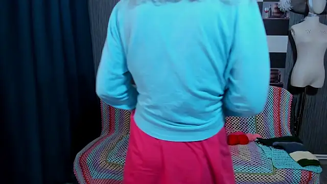 Snapshot of pa1e_pr1ncess chatting on March 2026 06:47:01 AM pa1e pr1ncess online show from March 2026 06:47:01 AM