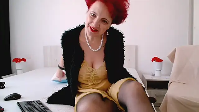 MilfSupreme online show from March 2026 12:32:01 PM