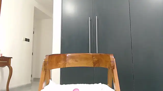 katt008 online show from April 2026 04:04:02 AM