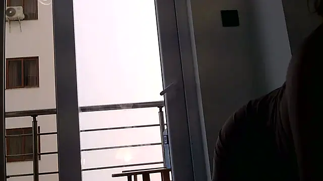 Snapshot of katt008 chatting on September 2025 04:08:01 AM katt008 online show from September 2025 04:08:01 AM