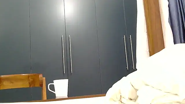 Snapshot of katt008 chatting on October 2025 03:19:01 AM katt008 online show from October 2025 03:19:01 AM