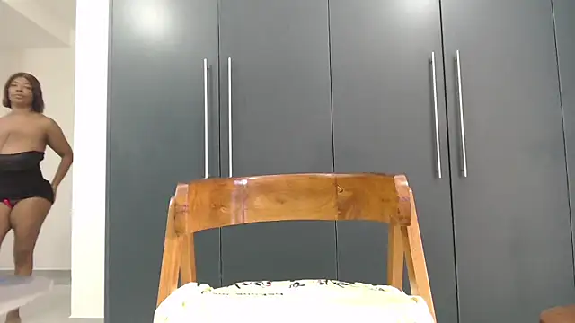 katt008 online show from March 2026 05:30:02 AM