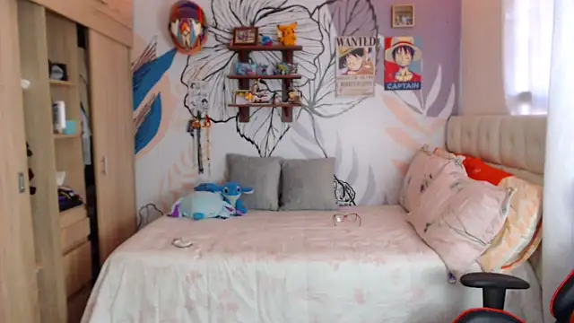 LinzyBaner online show from March 2026 09:33:02 PM