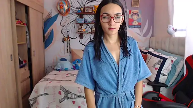 LinzyBaner online show from October 2025 07:26:02 PM