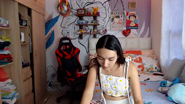 LinzyBaner online show from March 2026 10:08:02 PM