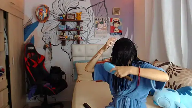 LinzyBaner online show from September 2025 11:22:01 PM