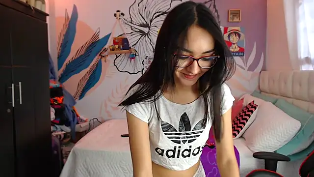 LinzyBaner online show from February 2025 09:17:01 PM