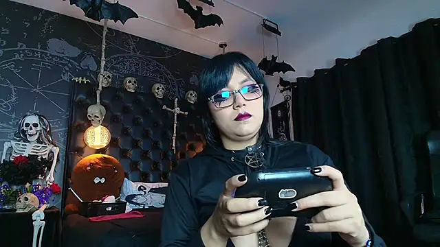 AlexHoe  online show from November 2025 06:41:01 PM