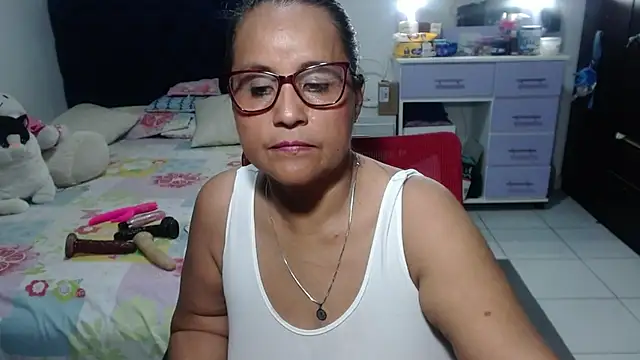 pervert mommy  online show from April 2026 10:17:02 AM