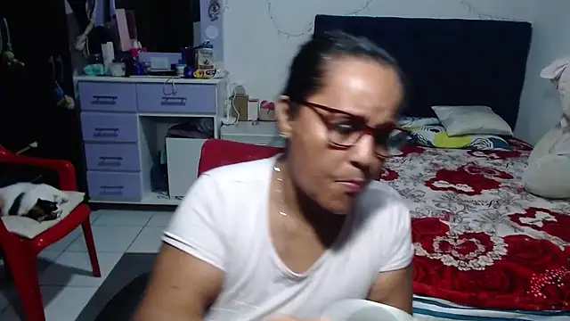 pervert mommy  online show from May 2026 12:52:02 AM