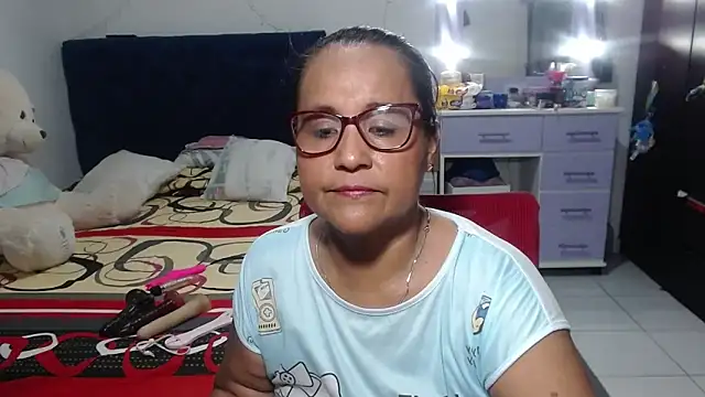 pervert mommy  online show from April 2026 09:46:02 AM