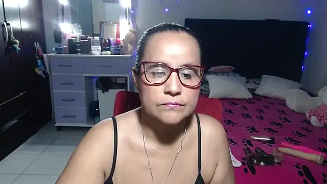 pervert mommy  online show from July 2026 10:04:01 AM