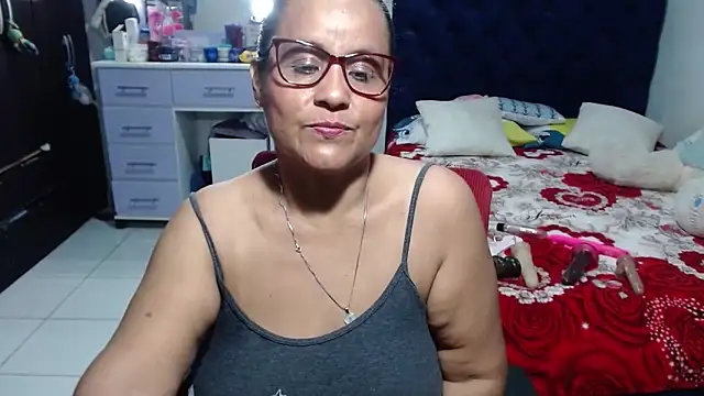 pervert mommy  online show from May 2026 10:03:02 AM