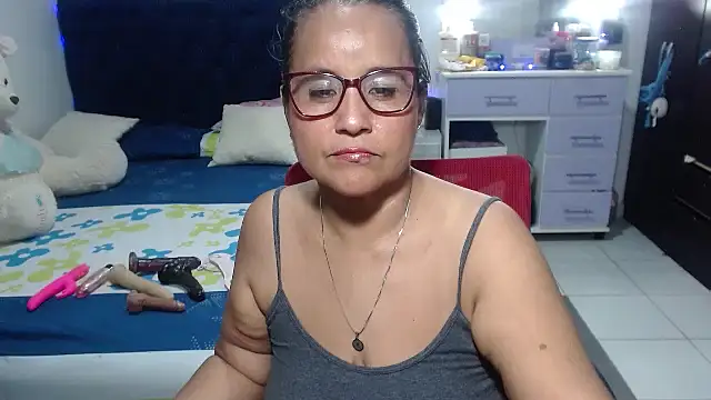 pervert mommy  online show from April 2026 10:08:01 AM