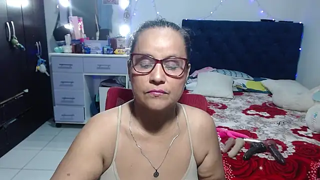 pervert mommy  online show from May 2026 10:12:02 AM