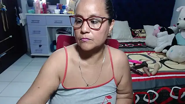 pervert mommy  online show from June 2026 01:16:01 PM