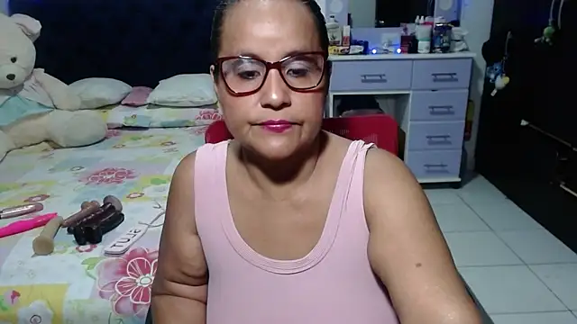 pervert mommy  online show from February 2026 10:11:01 AM