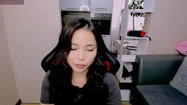 AyaMoon online show from October 2025 04:13:01 AM