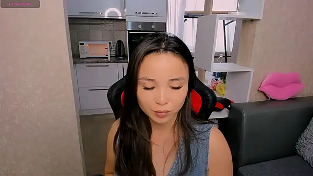 AyaMoon online show from September 2025 05:06:02 AM