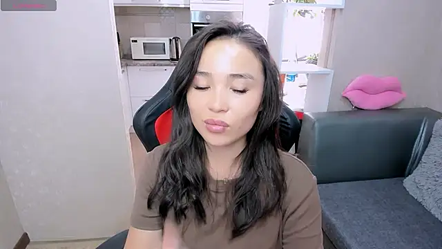 AyaMoon online show from September 2025 06:47:01 AM