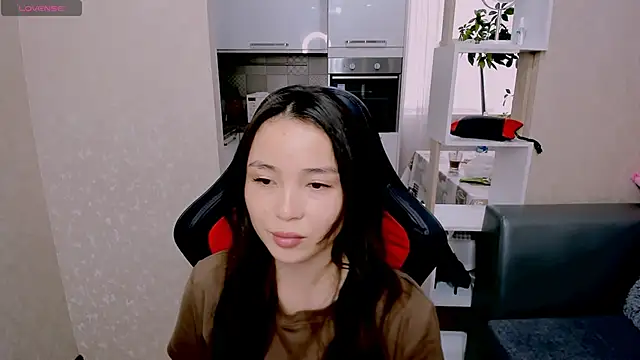 AyaMoon online show from October 2025 05:19:01 AM