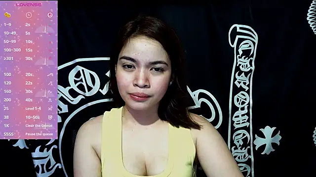  preciousmoira  online show from May 2026 12:44:01 PM