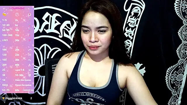  preciousmoira  online show from May 2026 12:39:01 PM