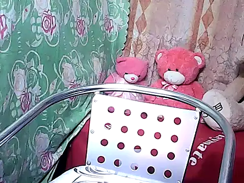 hotwetgran online show from July 2026 11:42:02 AM