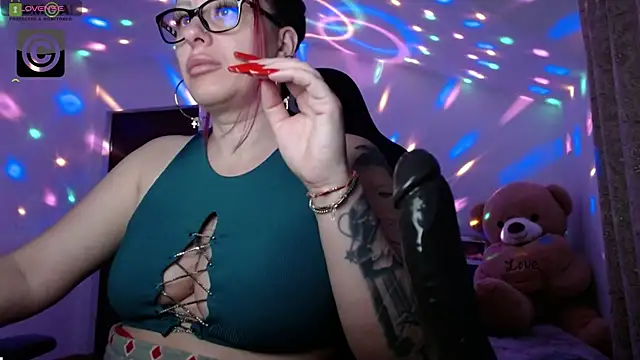 SonyaDevon online show from April 2026 02:58:01 AM