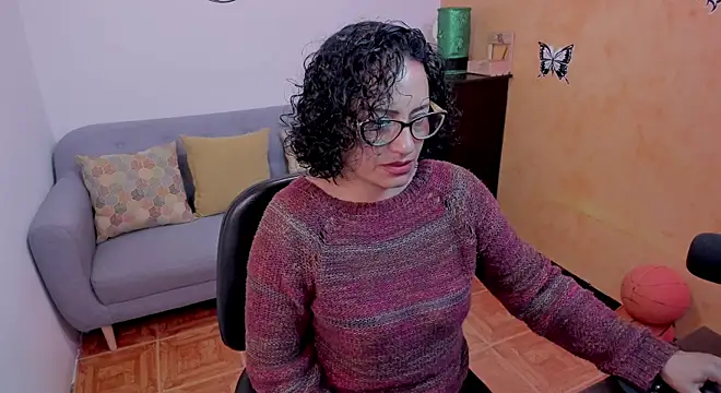 scarlet wet online show from November 2025 01:49:01 AM