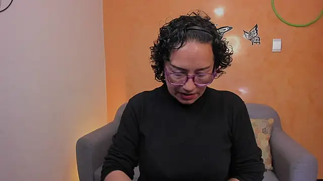 scarlet wet online show from April 2026 11:07:02 PM