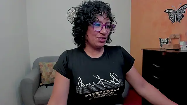 Snapshot of scarlet_wet chatting on June 2026 08:28:01 PM scarlet wet online show from June 2026 08:28:01 PM