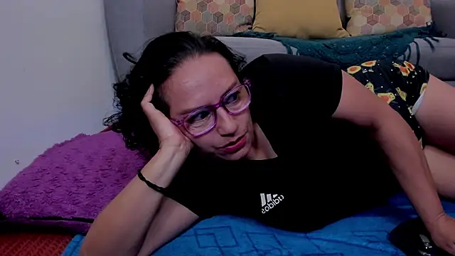Snapshot of scarlet_wet chatting on July 2026 11:13:01 PM scarlet wet online show from July 2026 11:13:01 PM
