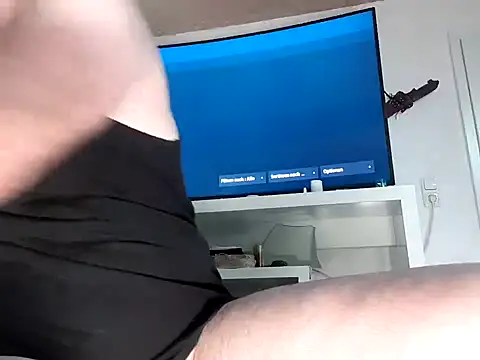 AquaMenn online show from September 2025 04:48:02 AM