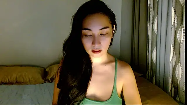 SweetLilly 18 online show from April 2026 02:48:01 AM